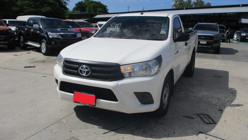 2015 – REVO 2WD 2.4J MT STANDARD WHITE – 8631