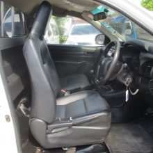 2015 – REVO 2WD 2.4J MT STANDARD WHITE – 8631