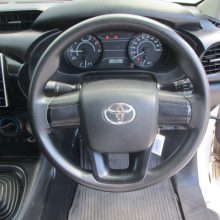 2015 – REVO 2WD 2.4J MT STANDARD WHITE – 8631